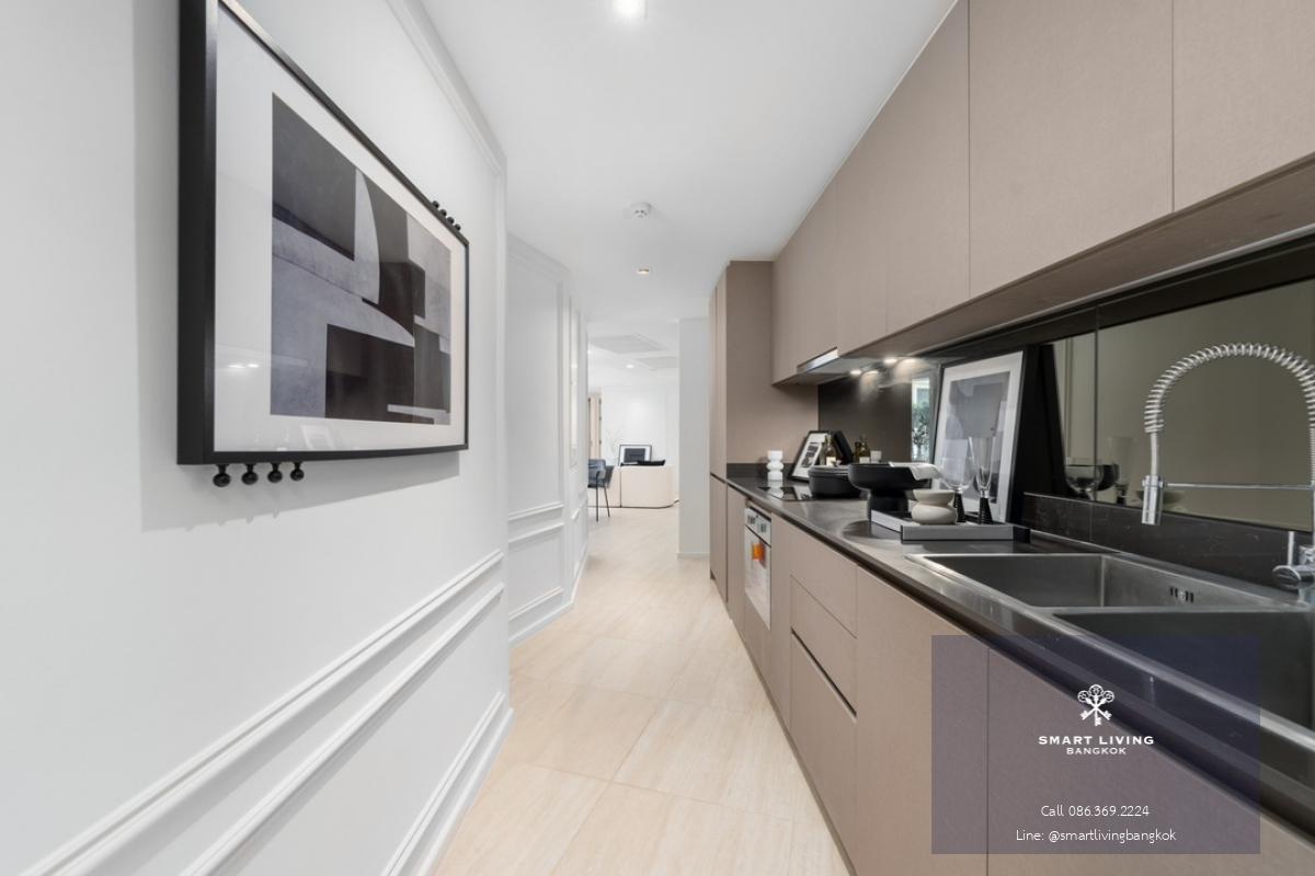 📢👇Rare item 3 beds at Craft Ploenchit ,one of brand new low rise condo, quiet and peaceful, only 200 meters to BTS Ploenchit,easily access to express way