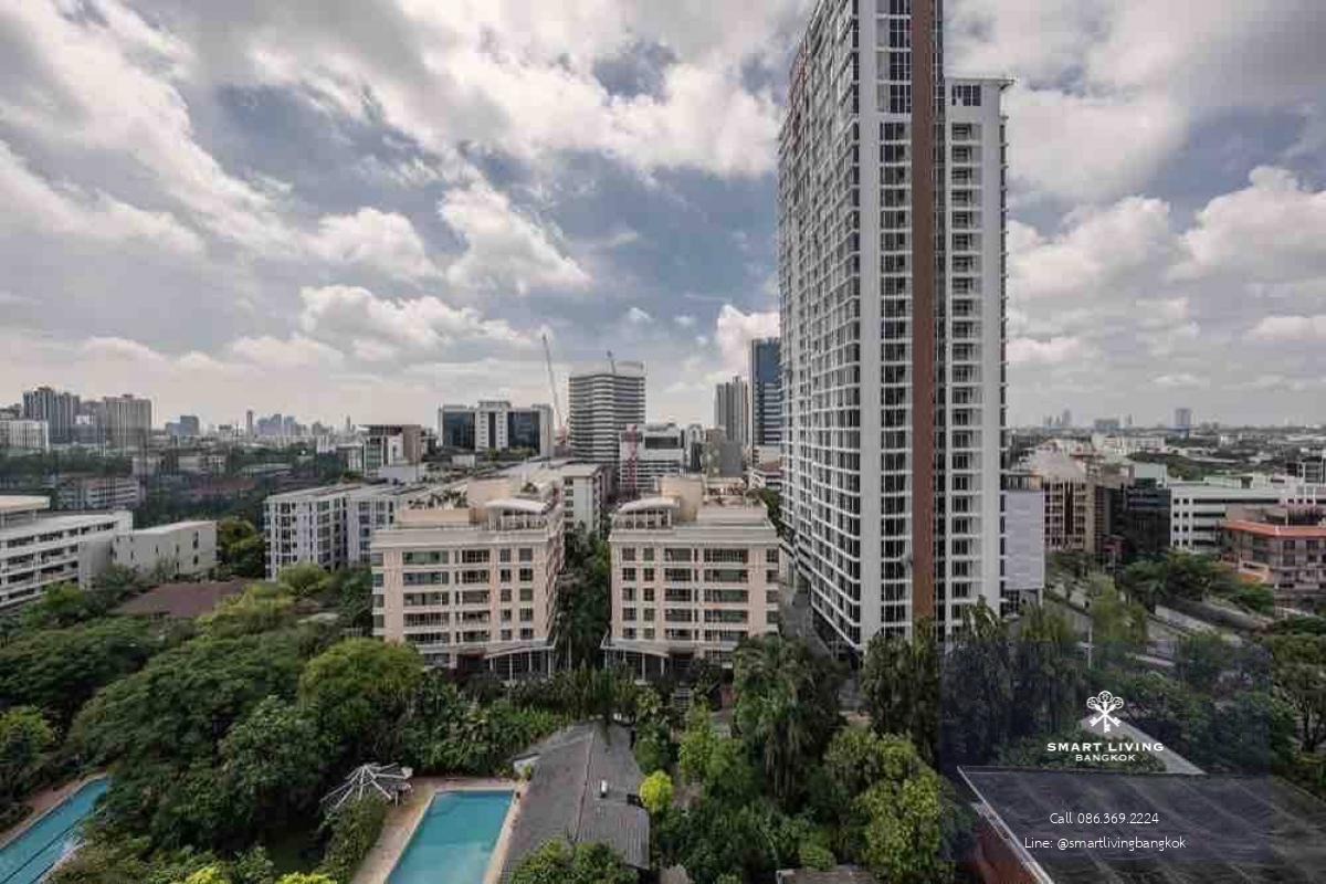 📢👇Affordable and worth price for living or investing at Rhythm Sukhumvit 42 as located very close to BTS and surrounded by many malls, restaurants, international schools