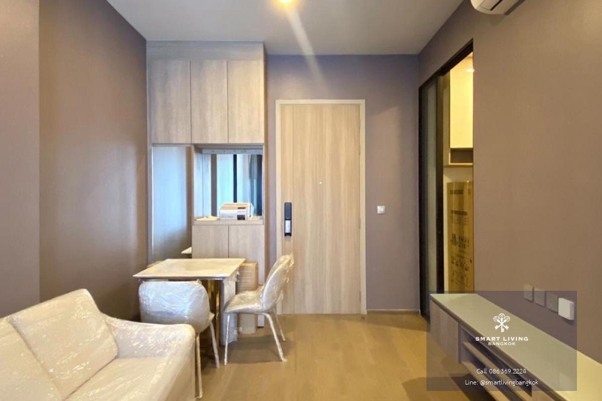 📢👇New unit for sale at Park Origin Phayathai, located in the good area where easily traveling, near many malls, schools, hospitals