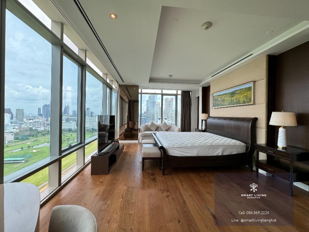 🔥The Best price Penthouse 185 Rajadamri for sale 38X,000 / sq.m with luxury furniture📢  Exclusive unit with 2 superb views of Sport club and Lumpini park. Ready to visit and move in call 086-369-2224.