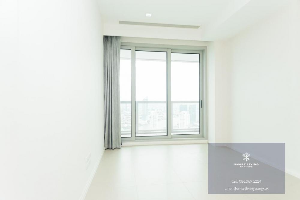 📢👇Be the new owner and relaxing in  luxury condo by the river near Icon Siam , unfurnished, decorate your own style