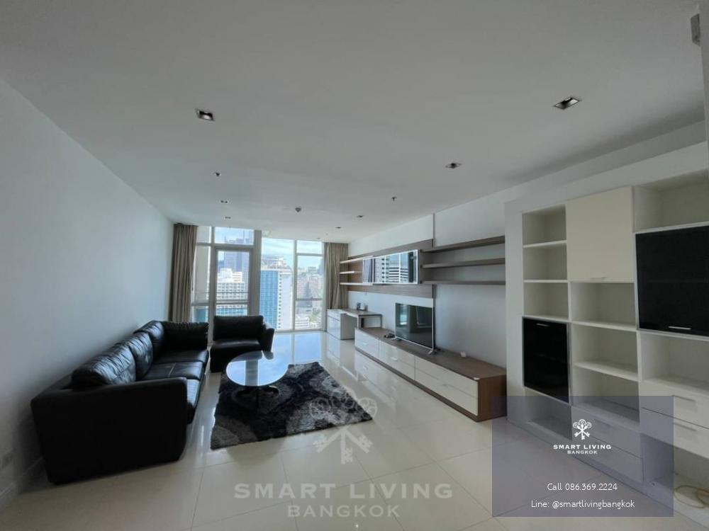 For rent :one of Luxury condominium in the nice area of Bangkok  Athenee residence