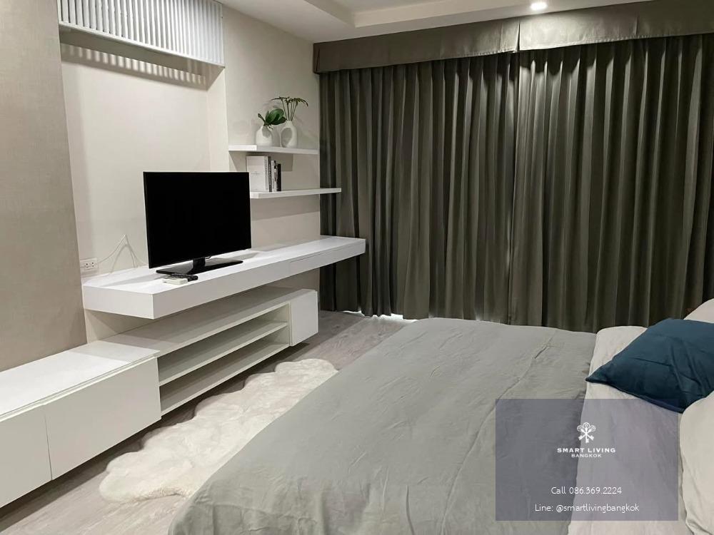 🏷️ขายคอนโด 2ห้องนอน 🛋️เฟอร์นิเจอร์ครบชุดพร้อมอุปกรณ์เครื่องใช้ไฟฟ้า ระเบียงกว้าง ใกล้ BTSเพลินจิต 🚌พร้อมอยู่