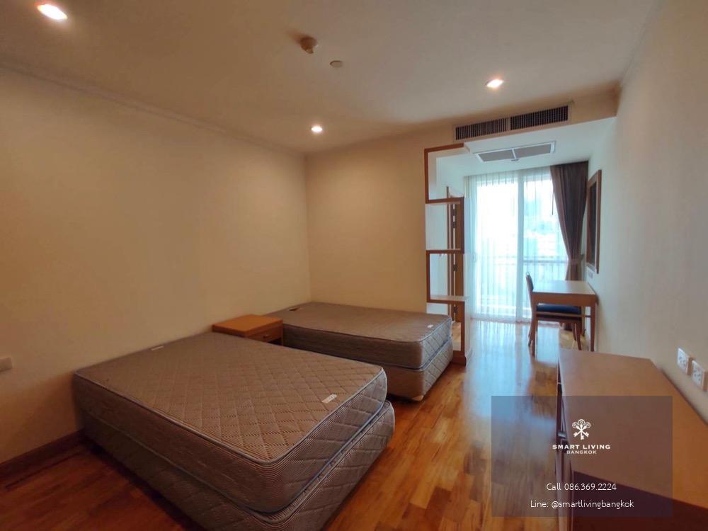 For rent 3 bedrooms, petfriendly in town near BTS Phromphong