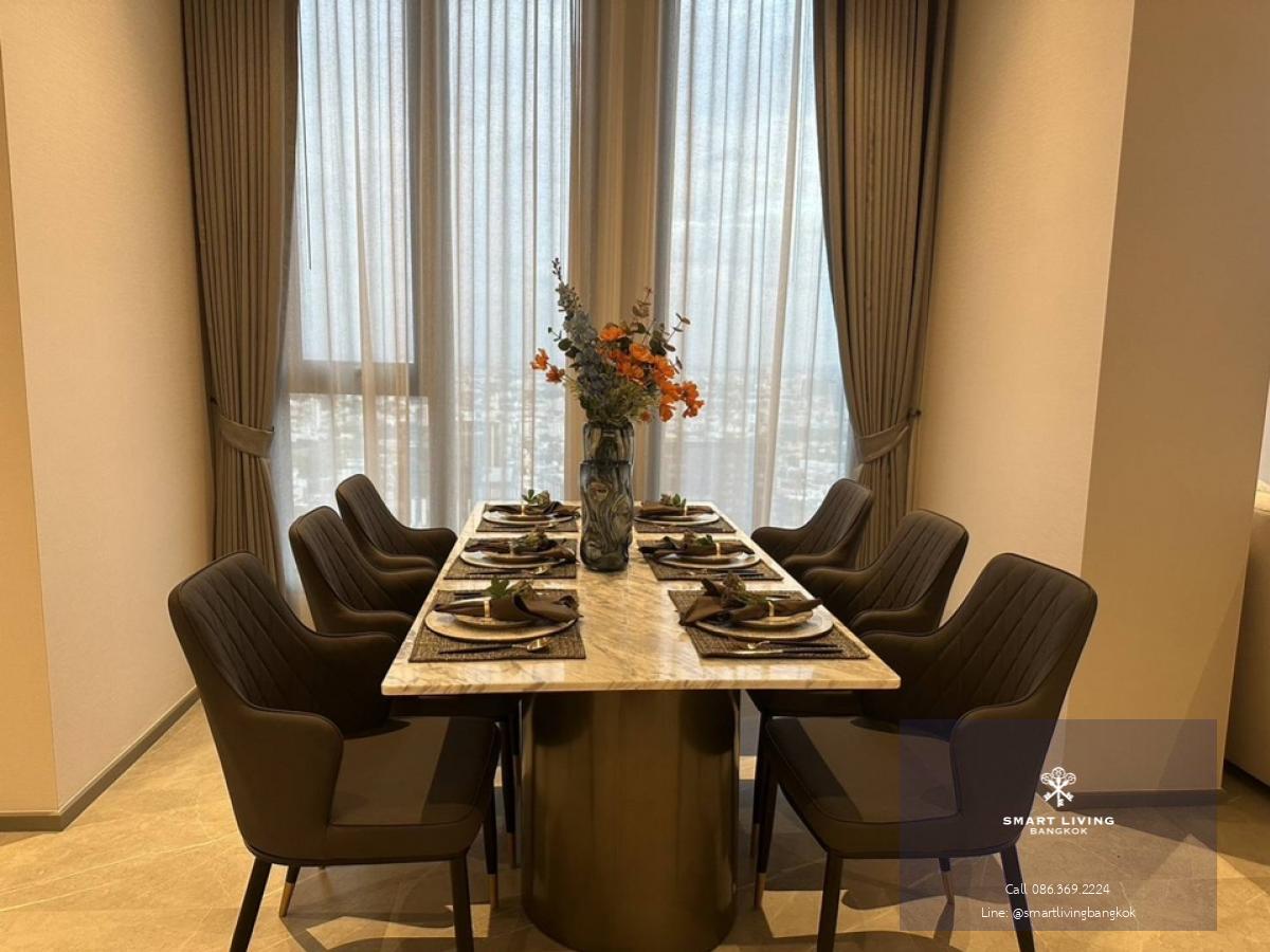 📢👇Luxury condo at Hyde Heritage Thonglor, only few steps to BTS, surrounded by many popular restaurants and coffee shops.