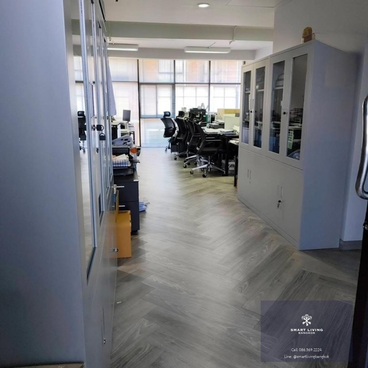 📢👇 Sell with tenant til December 25Brand new home office , 5 story with in-house lift at 𝐓𝐡𝐞 𝐏𝐫𝐢𝐝𝐞 𝐒𝐮𝐤𝐡𝐮𝐦𝐯𝐢𝐭 𝟕𝟕