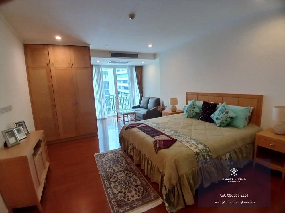 For rent 3 bedrooms, petfriendly in town near BTS Phromphong