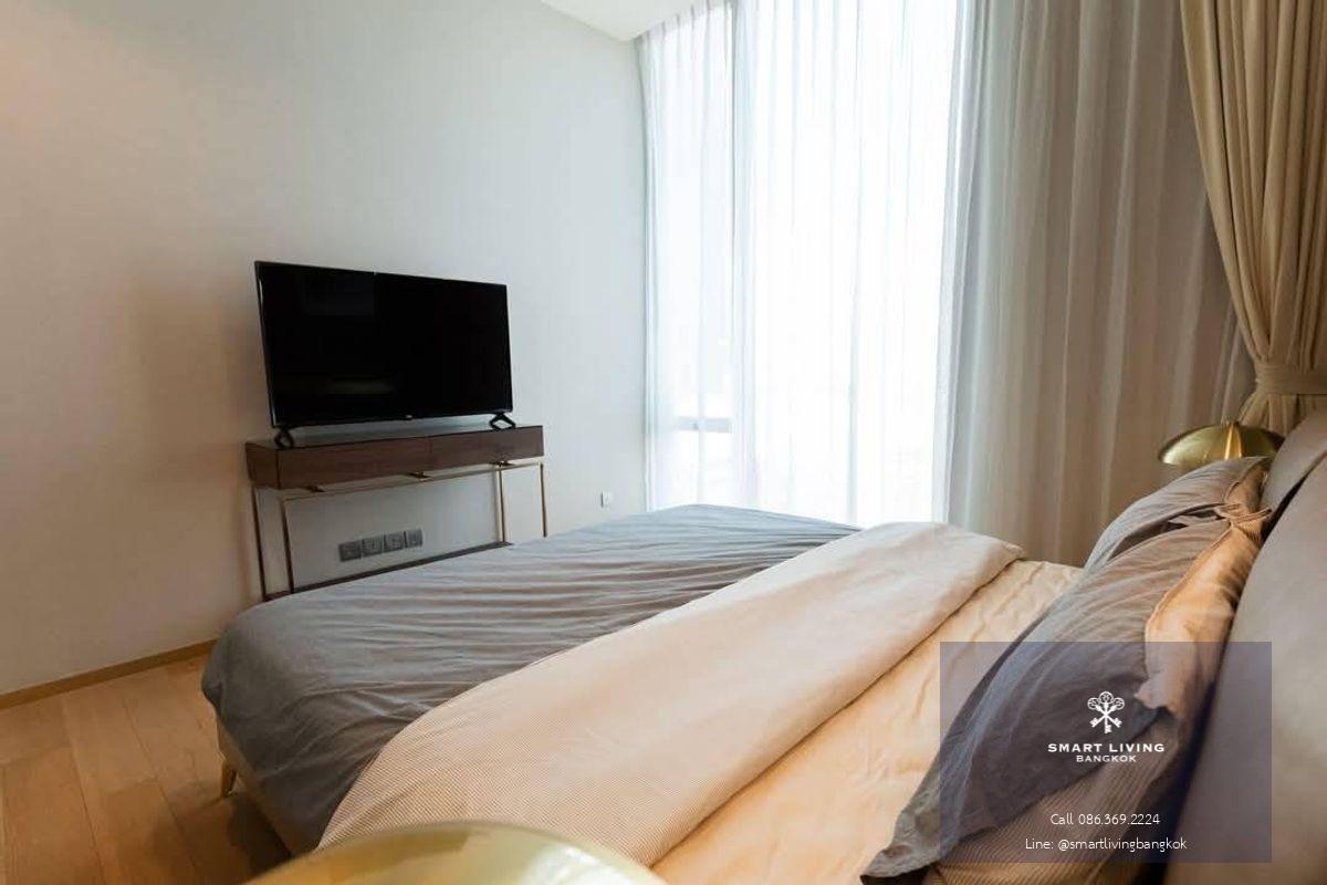 📢👇Luxury condo near Central Chidlom, Central Embassy , convenient access to Ploenchit-Wireless Road and  Langsuan Road