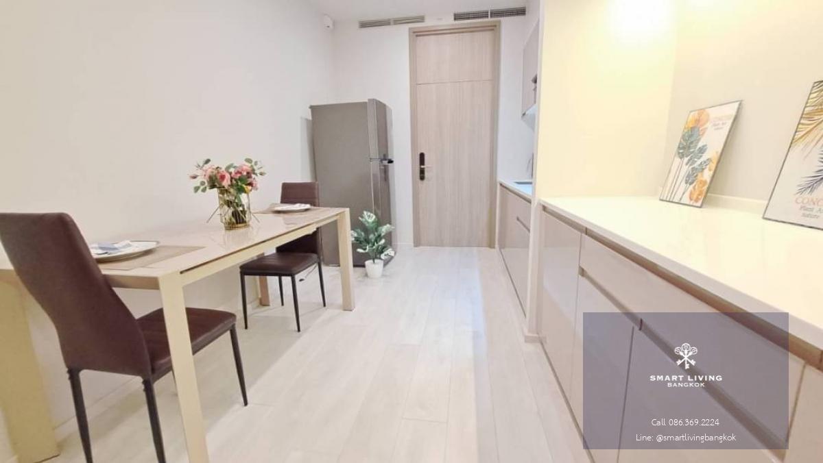 ✨ 👍Sell with tenant til June 26
Condo with special entrance direct to BTS Ploenchit,near Central Embassy, Central Chidlom