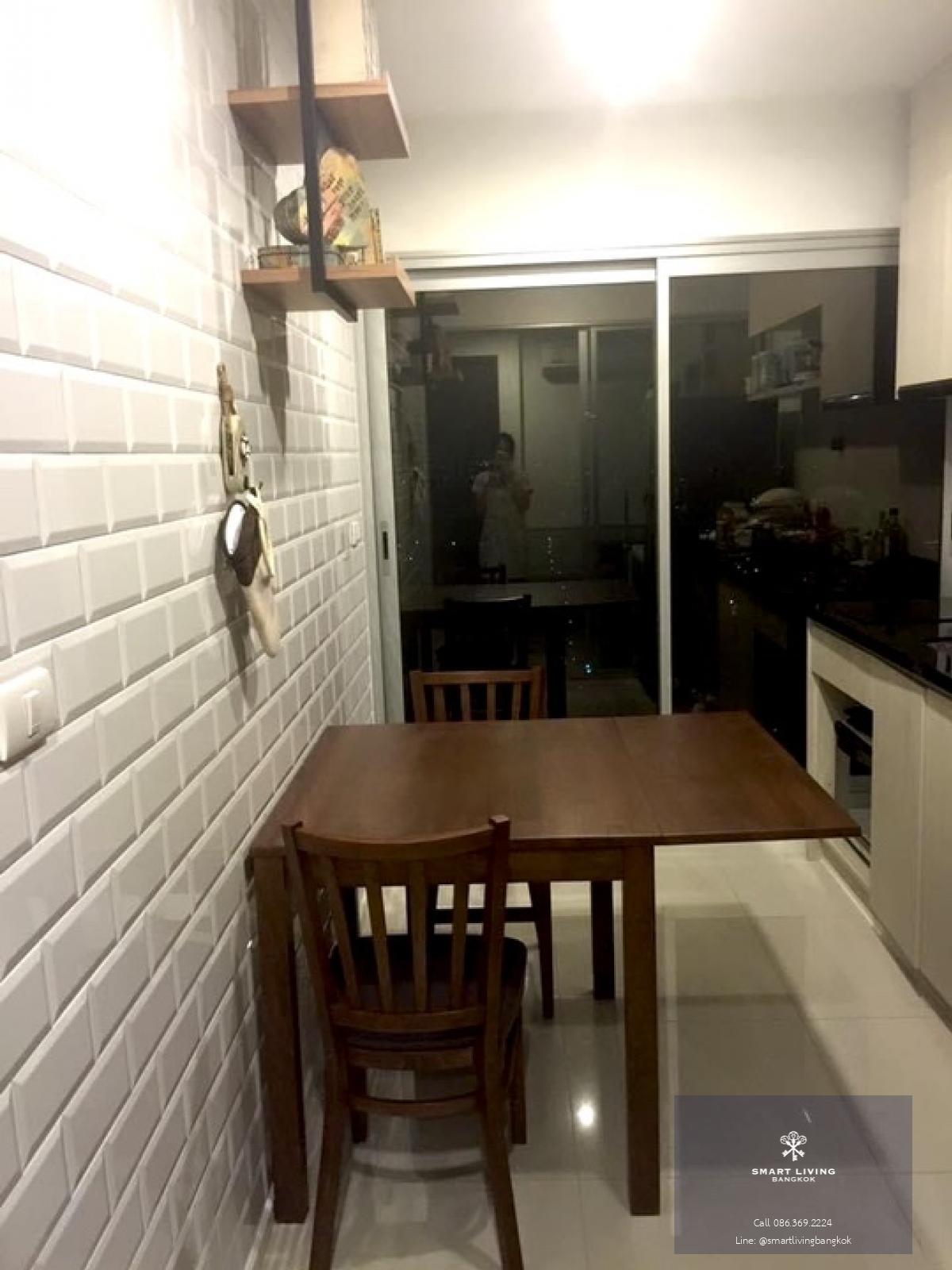 📢👇One of the nearest BTS Chong Nonsi ( only 400 meters) , in CBD area, near many offices, popular schools ,  restaurants, fully furnished with new furniture. Don’t miss this as very good deal and worthwhile