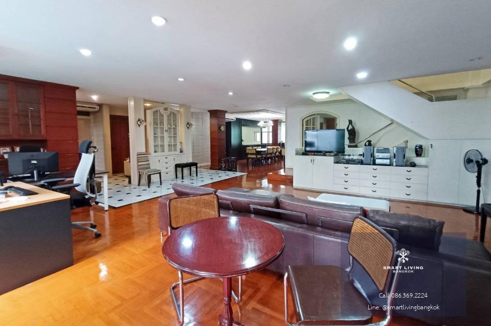 📢👇For sale rare item on Soi Sukhumvit 24 Penthouse duplex 4 beds with huge space of 400 sqm, petfriendly Emporium, Benjasiri park walk to BTS Phromphong.