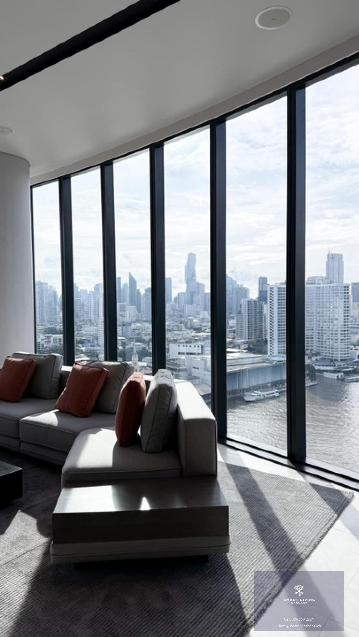 📢👇 Banyan Tree Residences Riverside Bangkok is one of luxury place near Icon Siam, long big balcony.