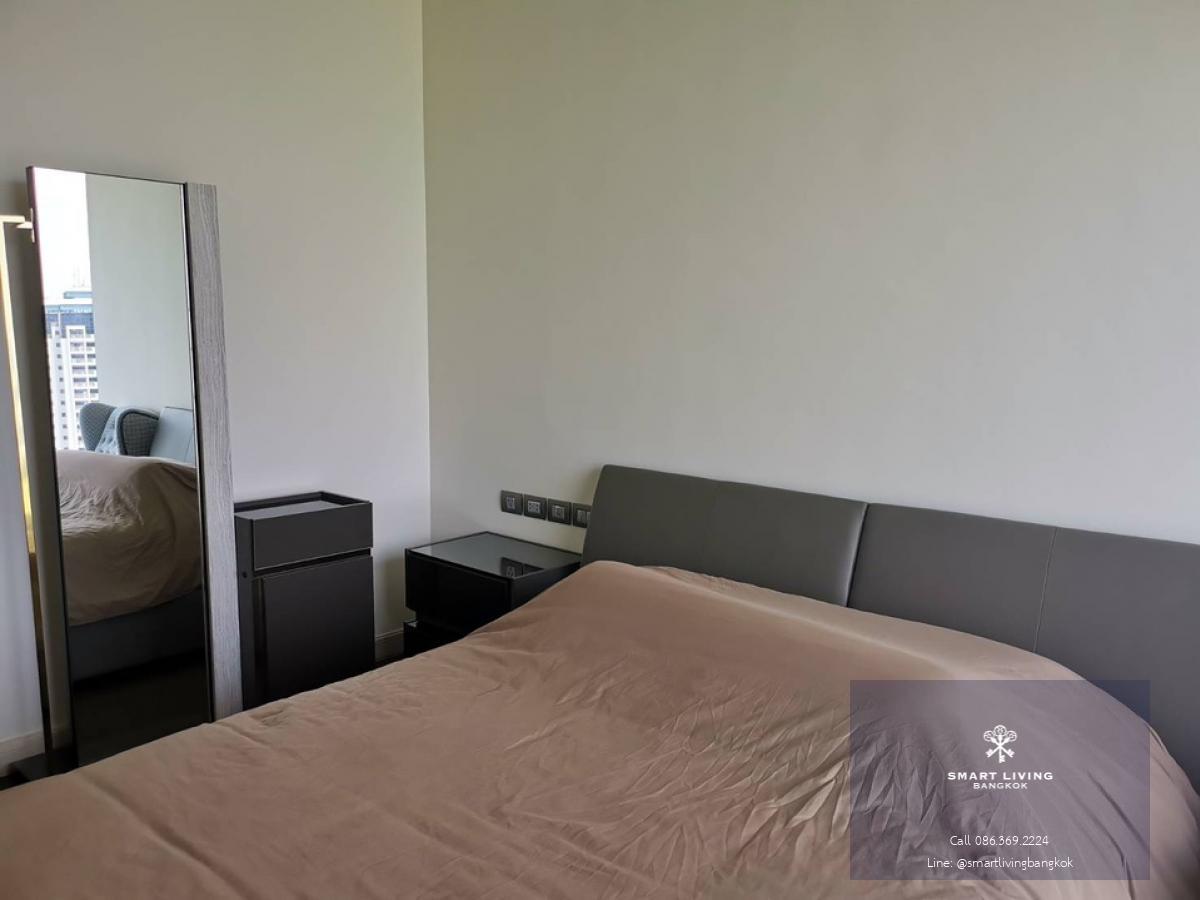 📢👇A room with a huge green view of RBSC ( Royal Bangkok Sport Club), near Central World, fashion center of Bangkok Siam Square , Chulalongkorn Hospital , fully furnished, ready to move in