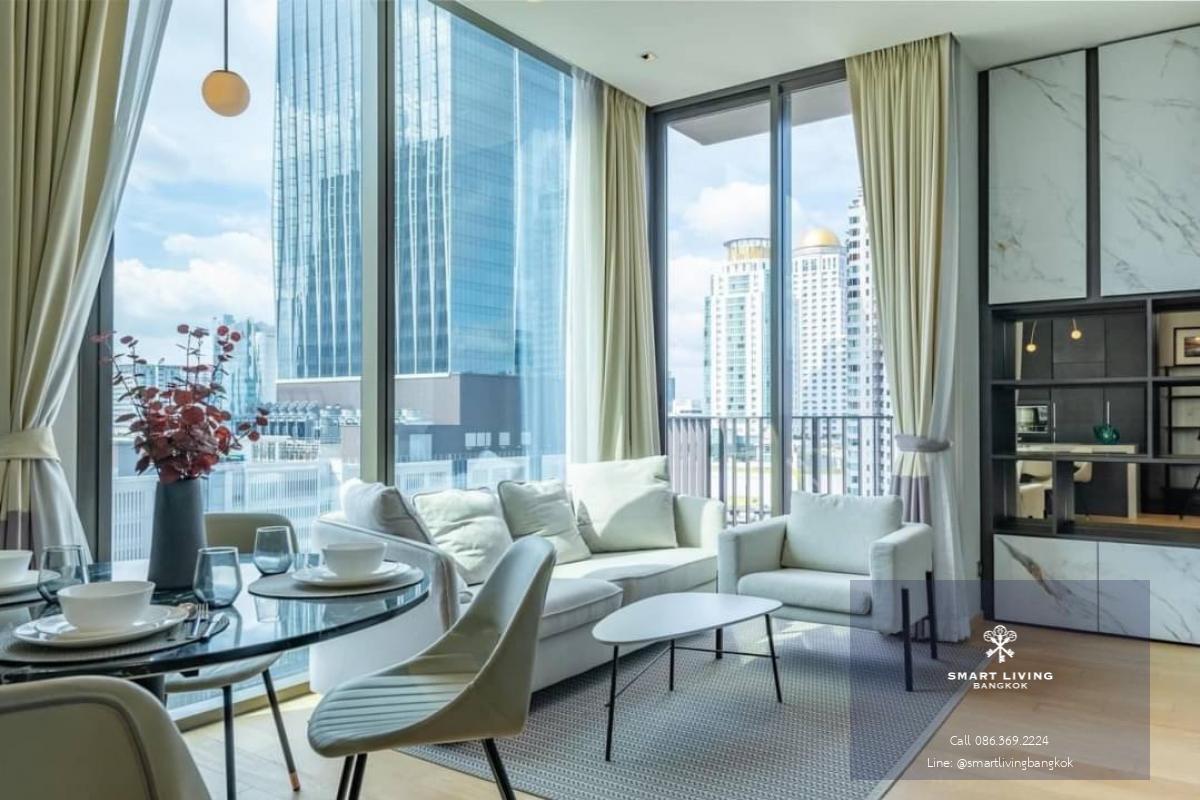 📢👇Luxury condo near Central Chidlom, Central Embassy , convenient access to Ploenchit-Wireless Road and  Langsuan Road