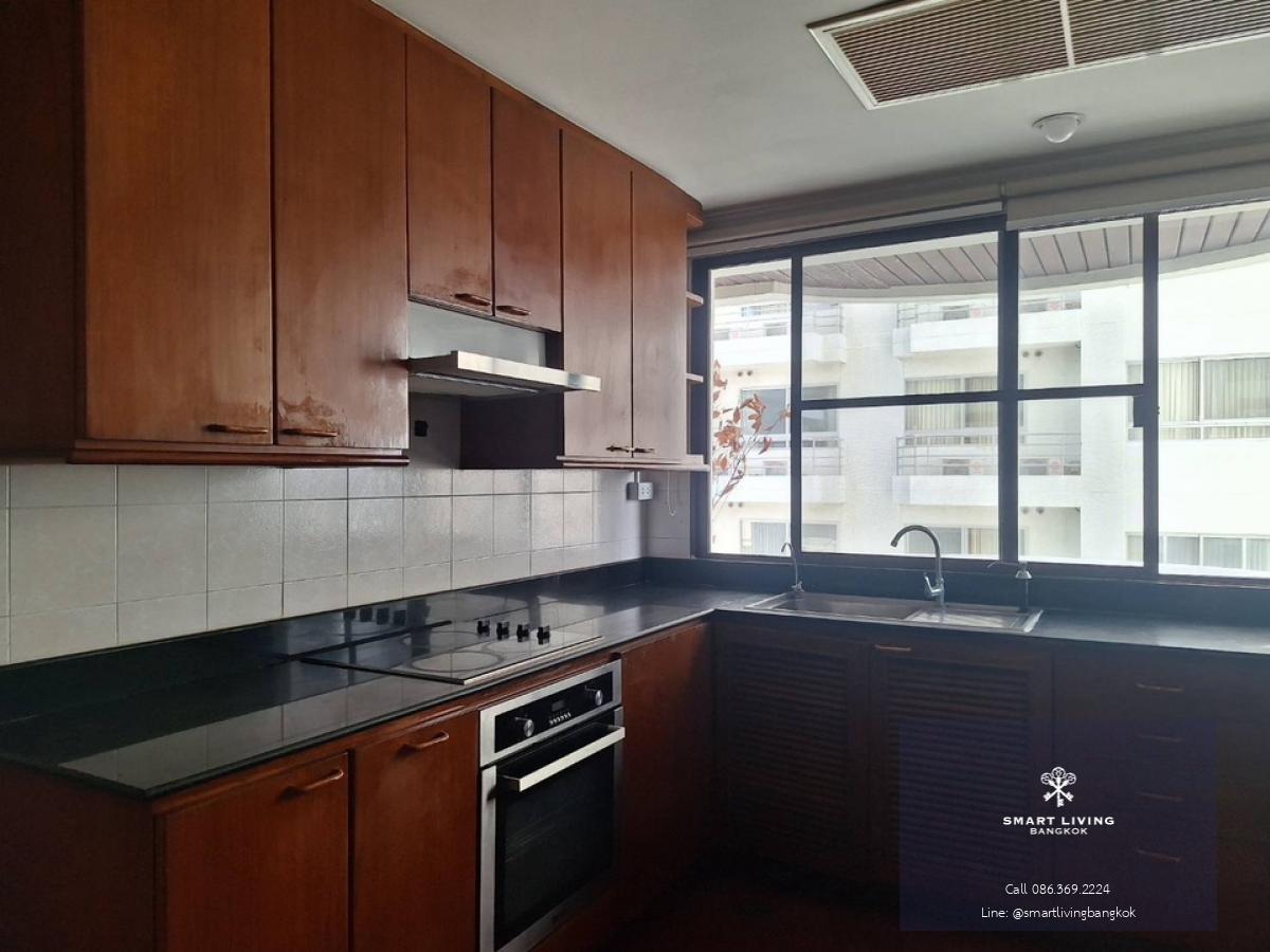 📢👇Living in luxury duplex unit with private pool, walking distance to Emporium