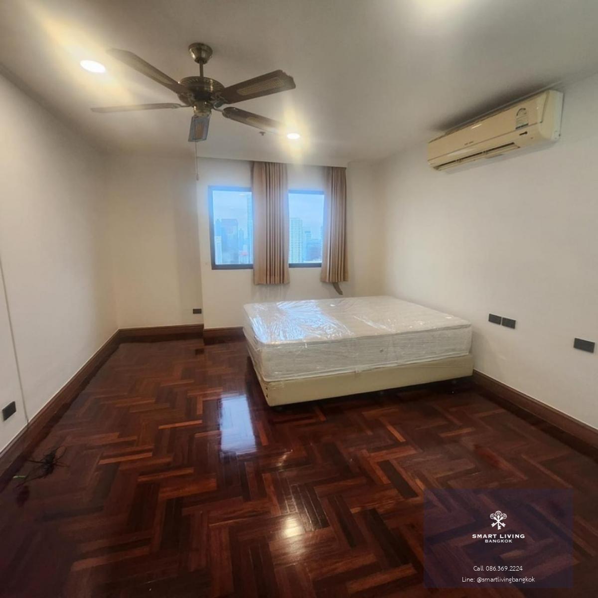 📢👇Newly renovated,huge size of 3 beds for your family and pet, near many popular shopping malls, NIST International School500 meters from Bumrungrad International Hospital910 meters (11-minute walk) from Phetchaburi MRT station