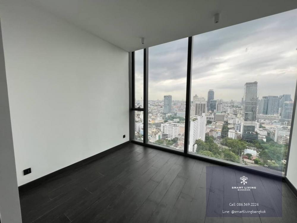 📢👇 Sell with tenant rental 65k til August 25Selling  special unit at luxury petfriendly condo, corner unit, same floor as sky garden , 3 sides of unblocked view.