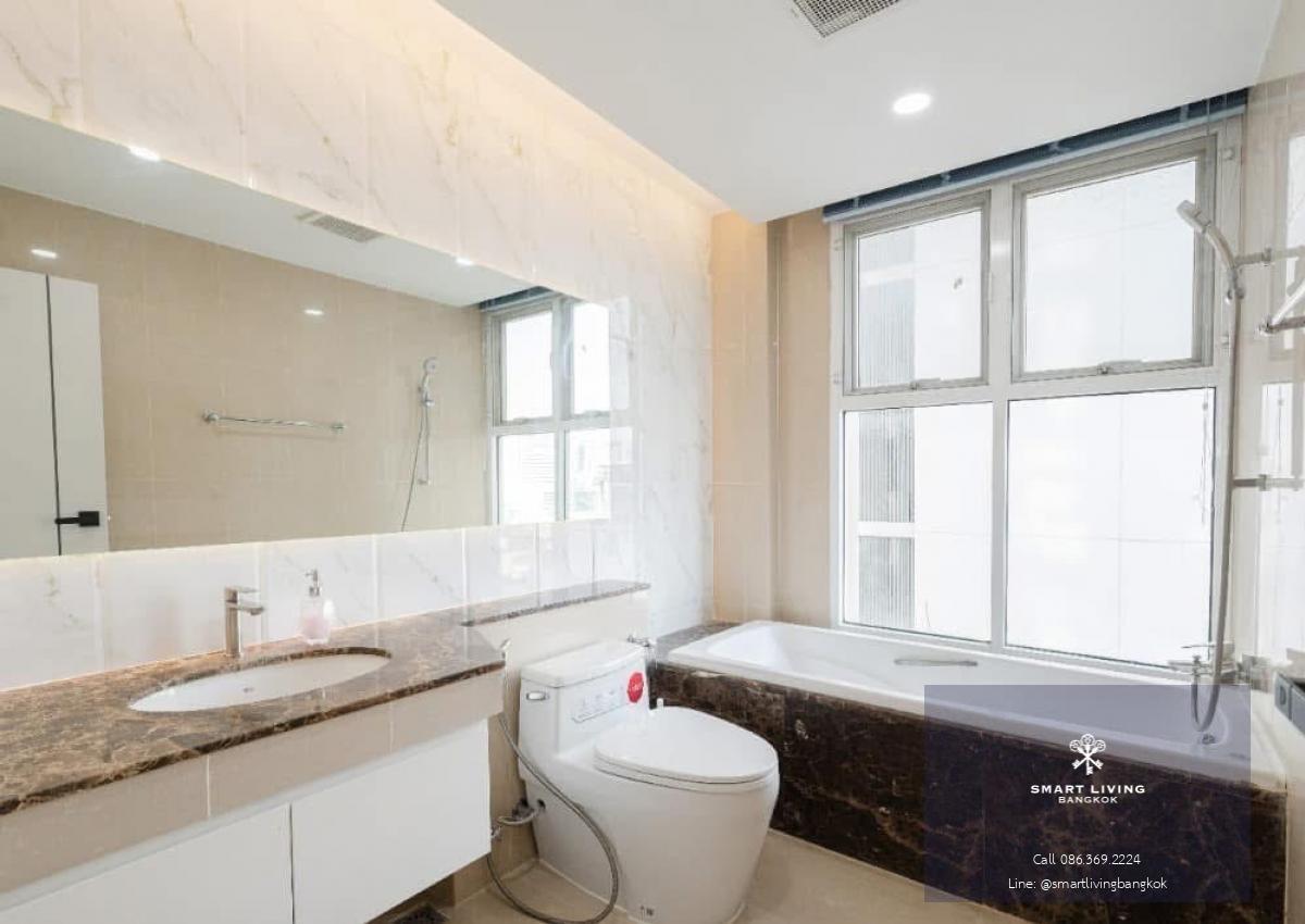 📢👇Worth for living or investing with newly renovated unit, close to BTS, Central Embassy, Terminal 21