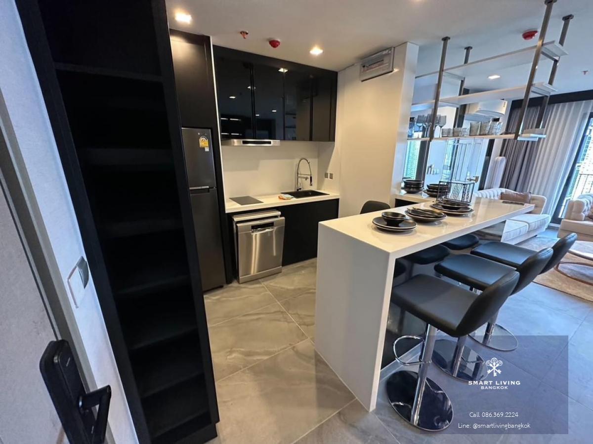 📢👇 Special Combine unit at Life Asoke Hype, open view to Makkasan airport link, Fully furnished with high quality Interior, near fortune town, Central Rama 9