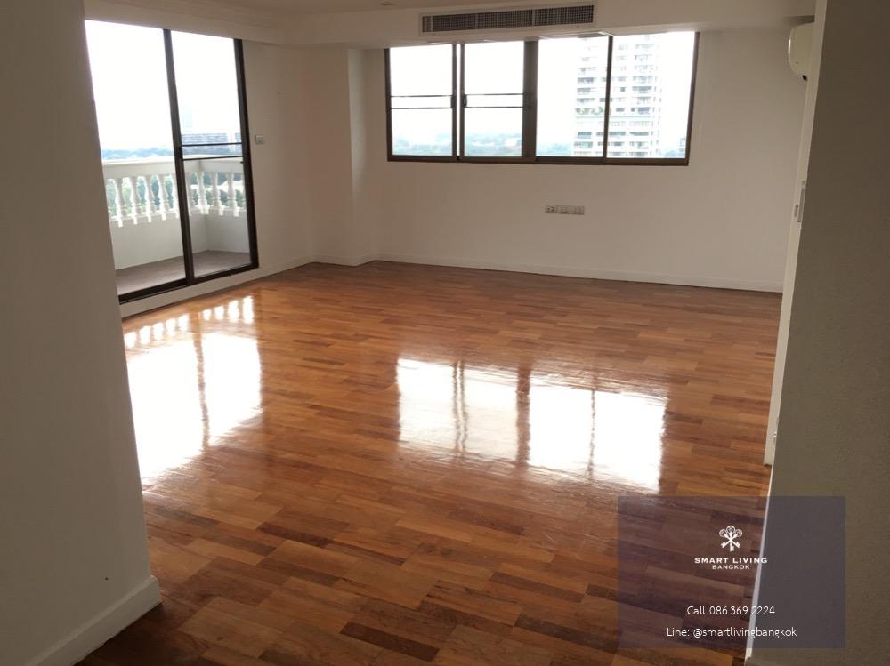 ✨ ให้เช่า 4 bedrooms with lake view near BTS Nana.