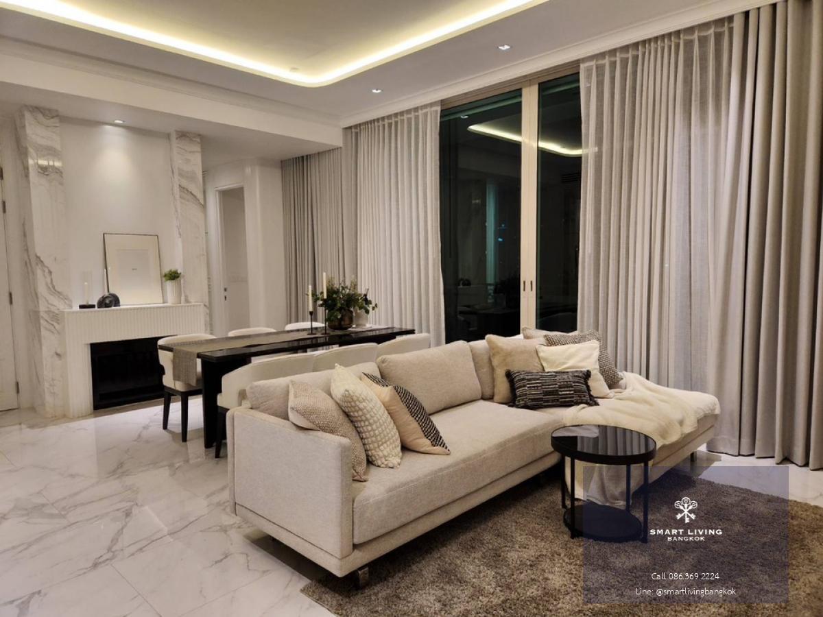 📢👇 Newly renovated Luxury place to live at Royce Private Residences Sukhumvit 31, partly furnished, unblocked view, located in Em district area