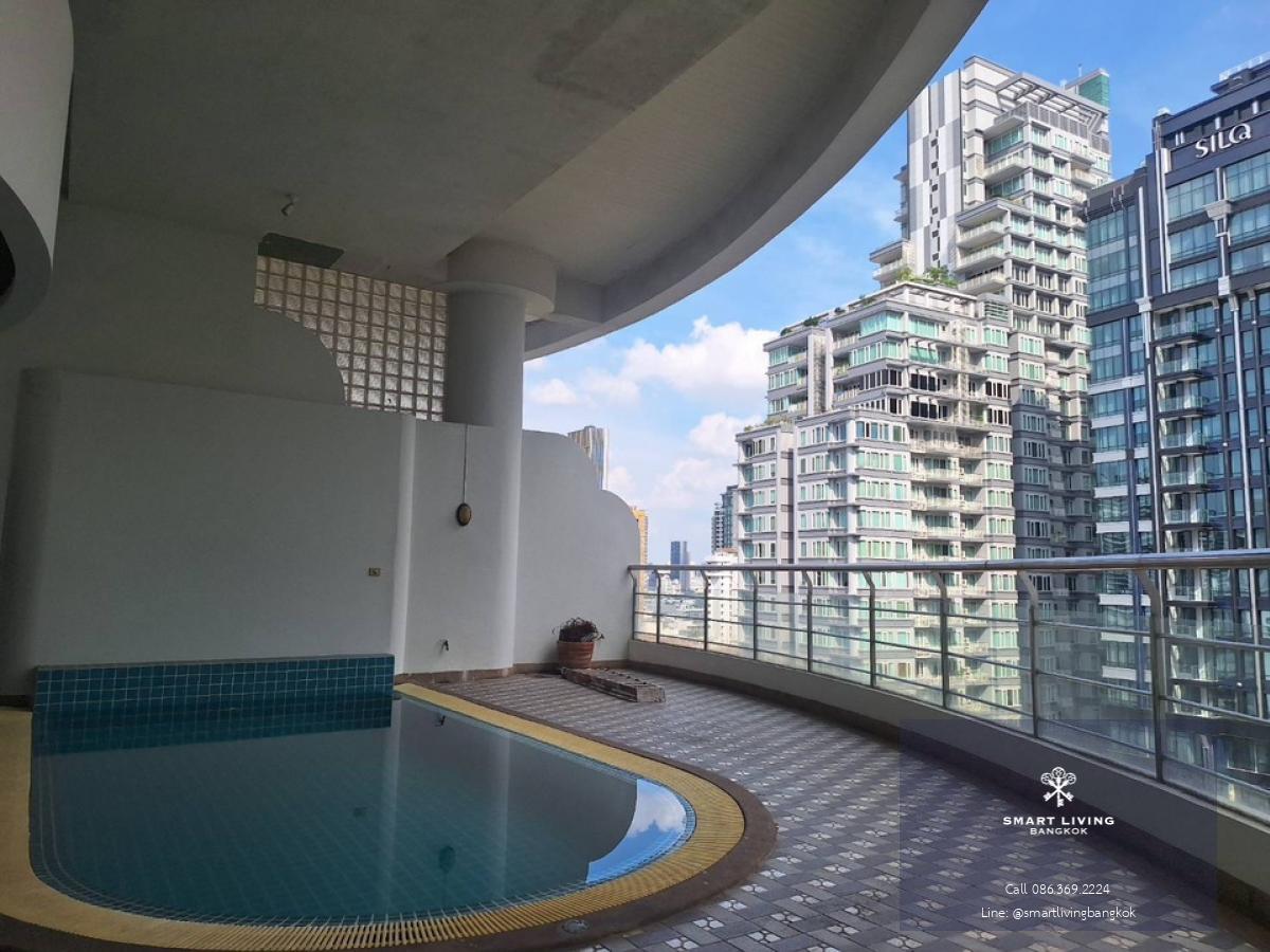 📢👇Living in luxury duplex unit with private pool, walking distance to Emporium