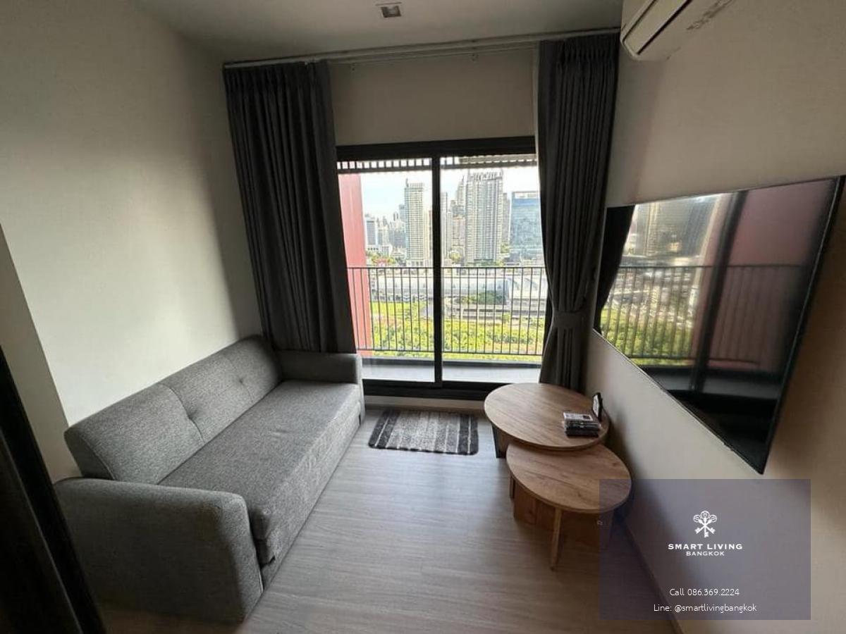 📢👇 Grab or gone! Good location, good price for living or investing ,nice modern decoration at Life Asoke Hype, open view to Makkasan airport link, Fully furnished with high quality Interior, near fortune town, Central Rama 9