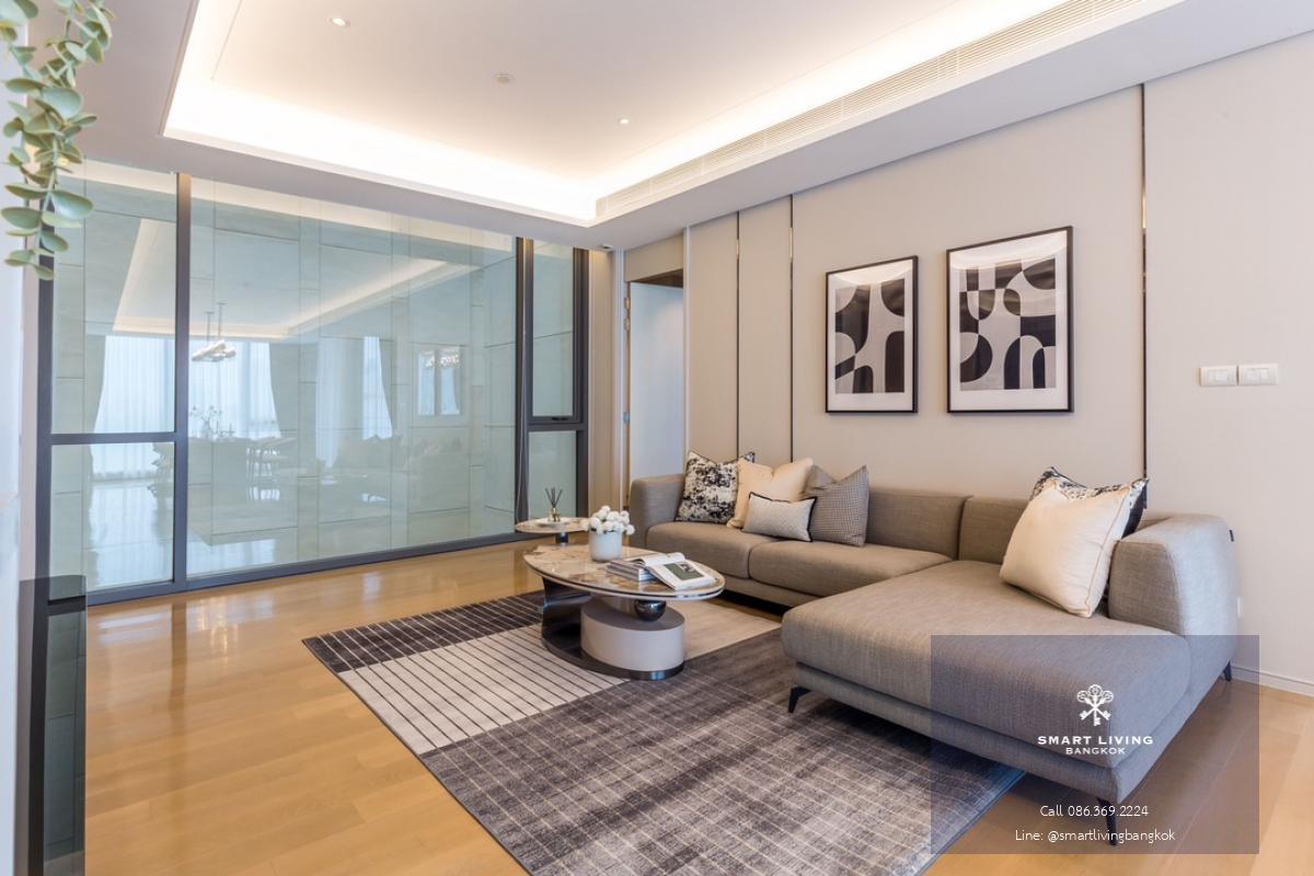 📢👇Luxury low rise condo, the most homely feeling and privately in Sindhorn village , adjacent to the Kimpton Maa-Lai Hotel and Velaa community mall, fully furnished, unblocked view