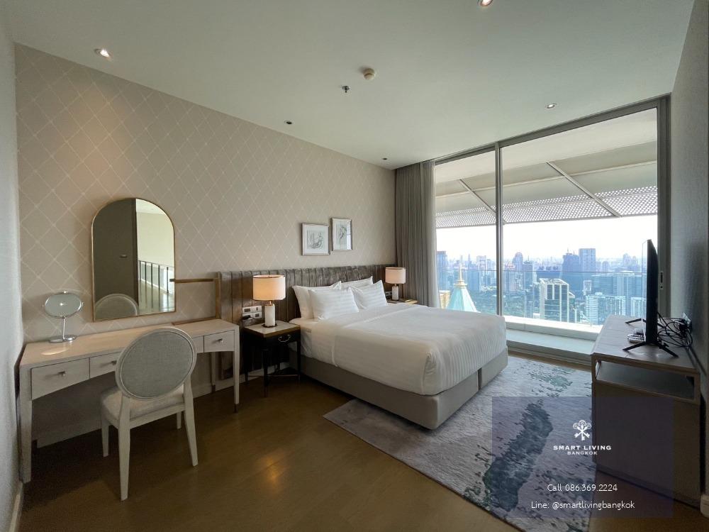 🌟✨For rent the best Penthouse in city Magnolia Ratchadamri 3 beds duplex with luxury furniture and superb panorama view, near Central World ready to move in.