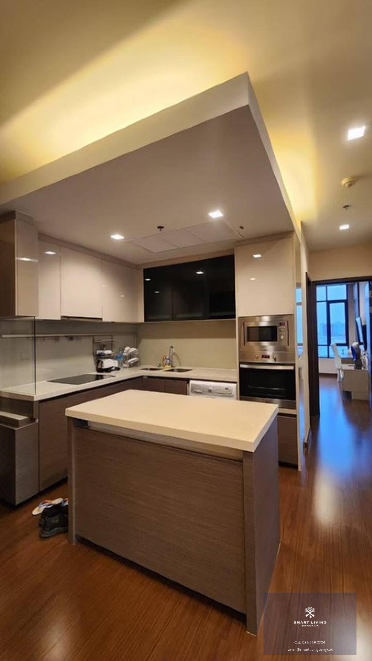 📢👇 Sell with tenant contract til January 2026 Corner unit at Ivy Ampio for rent / sale , near The Street, Central Rama 9, fully furnished, ready to move in