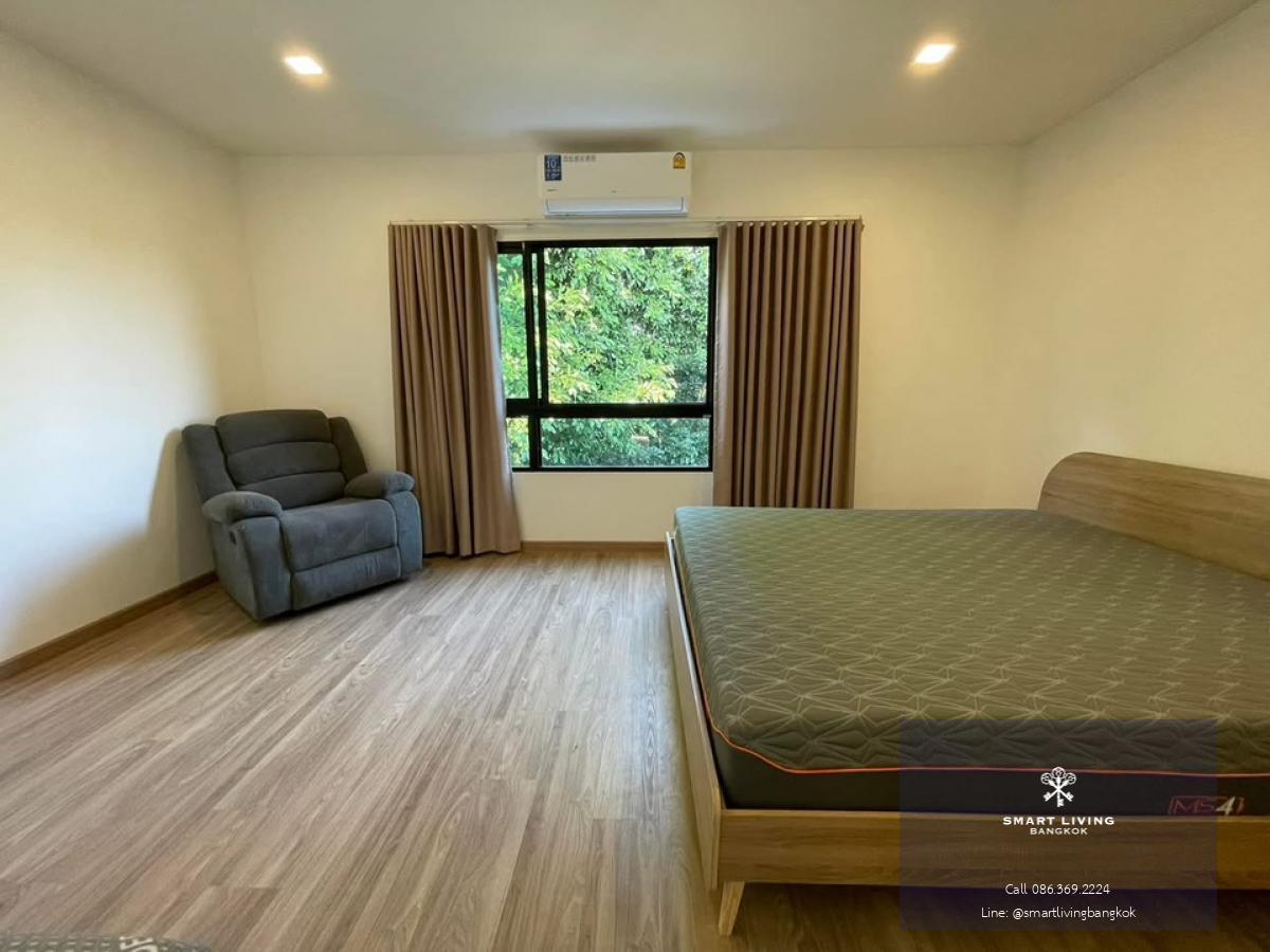 📢👇 Reasonable price for living or investing as one of the most  sought-after locations. Brand new Townhouse for rent/ sale at Patio Srinakarin – Rama 9 near Wellington and Stamford international school, near express way and motorway, golf course view.