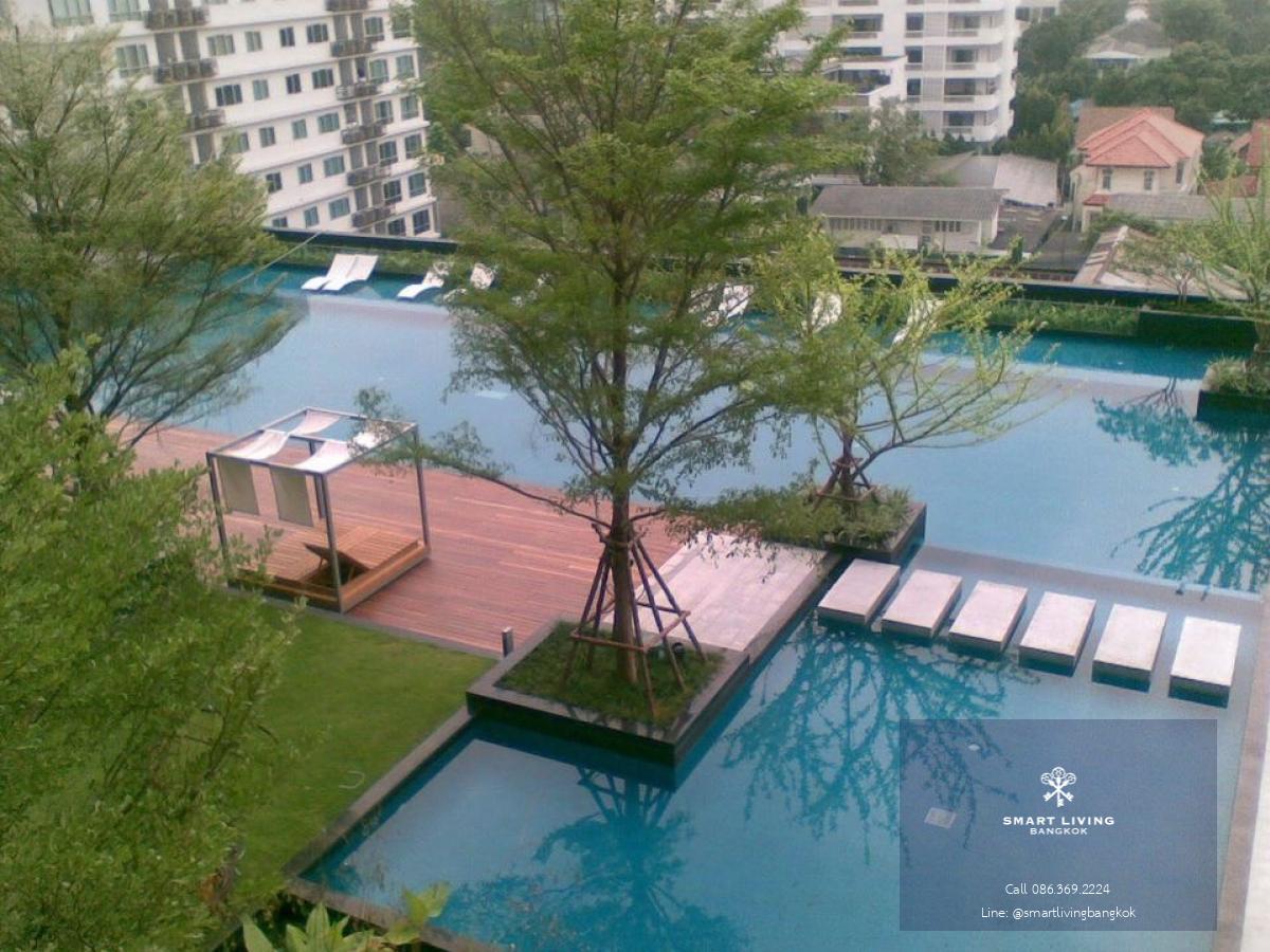 📢👇Rare item, 3 beds at Siri@Sukhumvit .Good deal also with free internet, good location in Thonglor, fully furnished, pool view, walking distance to Community Malls, Starbucks, 7-11 (right next door), restaurants. Very convenient for traveling from both S