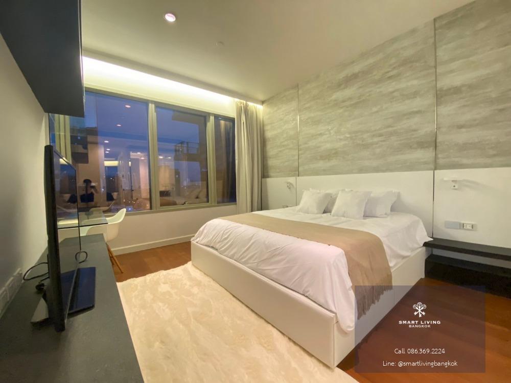 For rent luxury condominium✨️ Renovated unit Fully Furnished facing City view and nice location near bts rajadamri