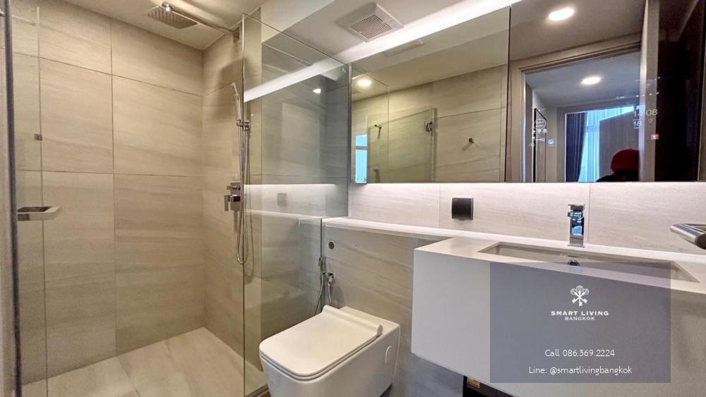 📢👇Grab or Gone! Brand new project and corner unit , 2 beds Duplex, nice modern decoration, unblocked city view, near Chulalongkorn University, Samyan mitre town, China town