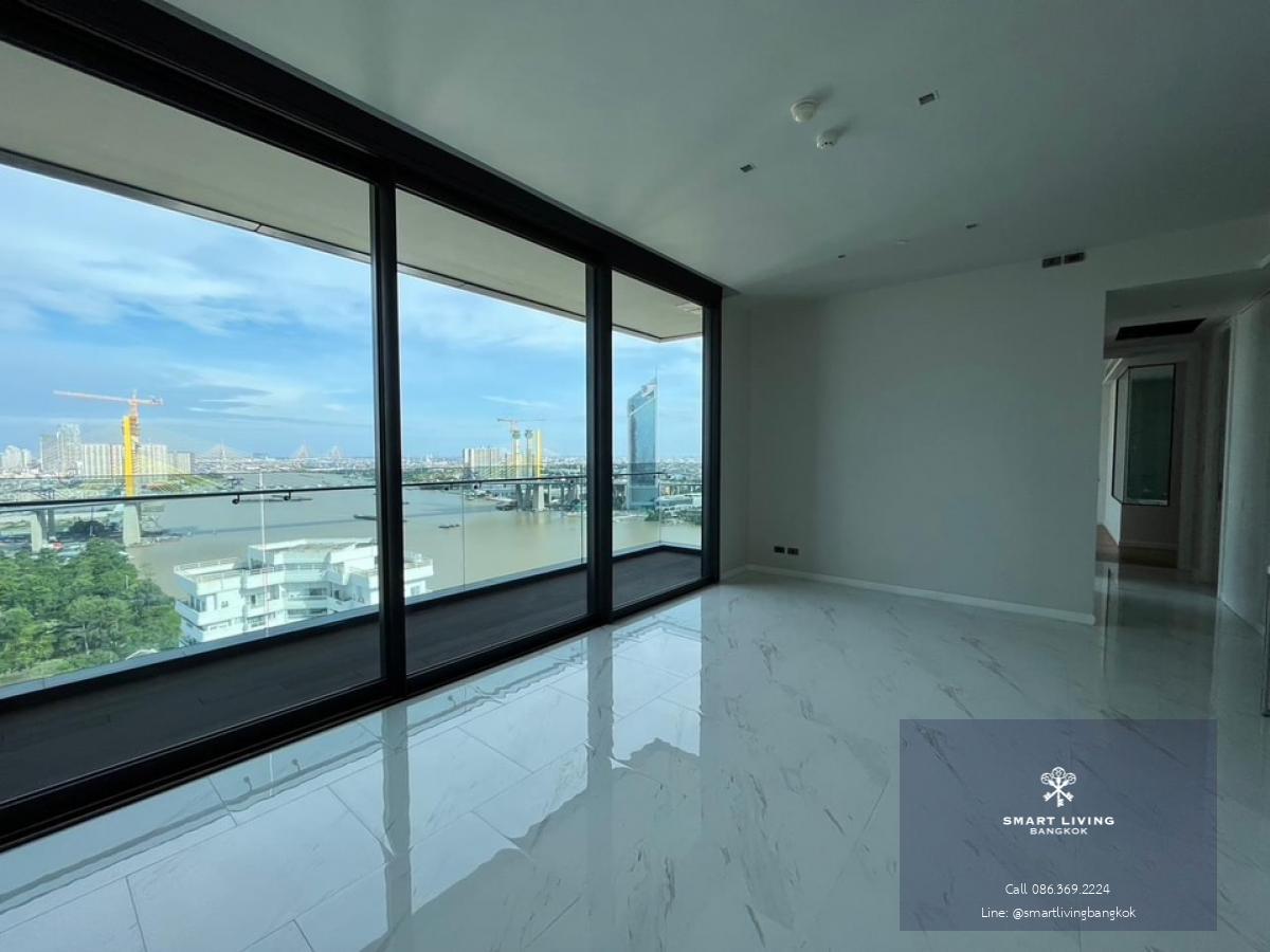 📢👇 Live with your pet at one of luxury place by the river spacious river view, long big balcony, quiet and peaceful place near Sathorn, Shrewsbury international school, partly furnished