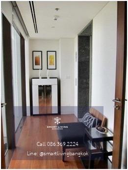 Hansar Rajadamri for rent! Luxury service apartment 1 bedroom Huge size near Lumpini park close to BTS rajadamri