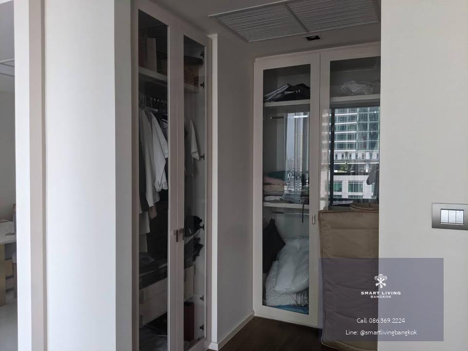 For sale luxury condo in Sathorn! 1 Bedroom fully furnished City view Near BTS Chong nonsi