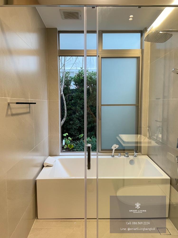 🏡✨Luxury home for rent, Vive Rama 9, Featuring 3 beautifully designed bedrooms, fully furnished with stylish décor, stunning private garden, Parking space for 3 cars, located near Wellington International School.