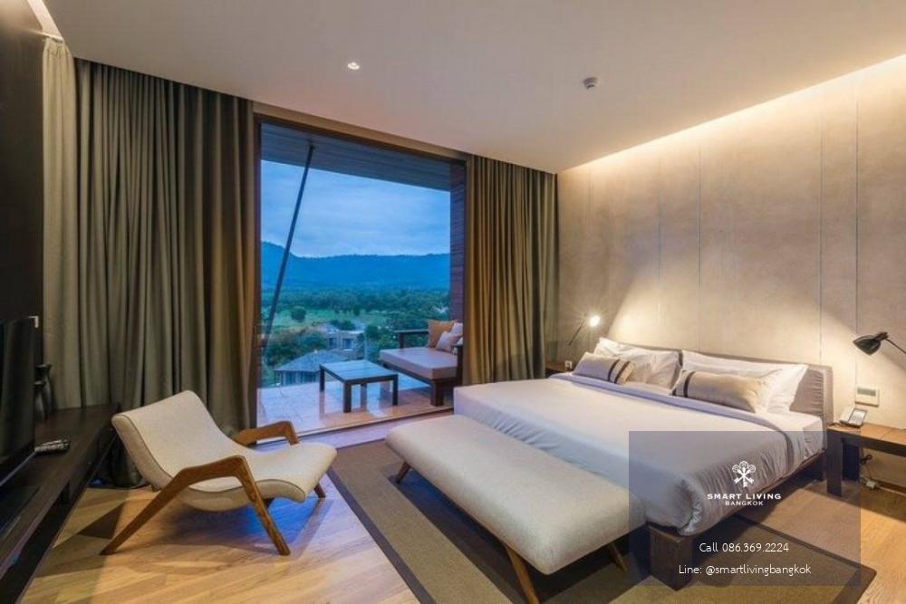 📢👇Penthouse at Luxury lake-side condominium , not far from BKK (Khaoyai )natural place, nice weather all through the year. This penthouse is with a private pool and jacuzzi , nice fully furnished and decoration.