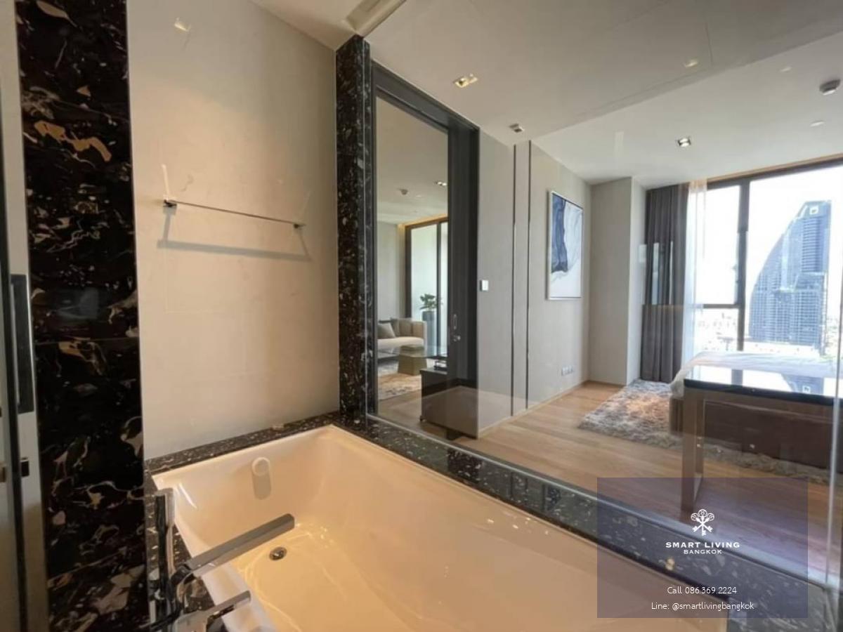 📢👇 Grab or gone! 
Available 6/2/25
Worth price for investing or living at luxury condo Beatniq , 5 stars concierge service, close to BTS, only about 10 mins walk to Em district , nice layout and decor, fully furnished, unblocked view