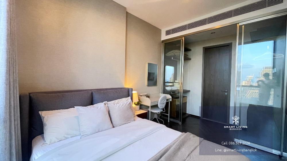 The Esse Sukhumvit 36 for rent! Luxury condominium 1 bedroom fully furnished high floor near BTS Thonglor