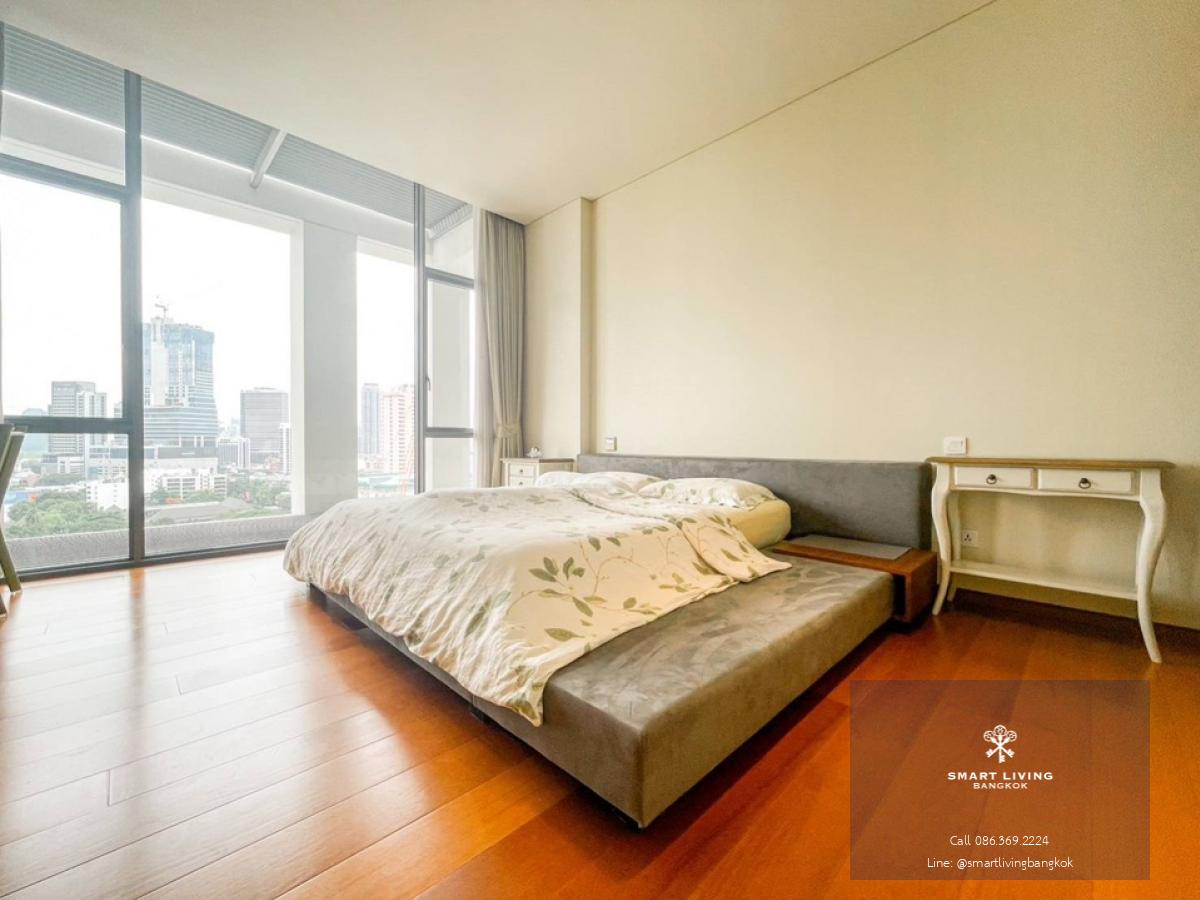 📢👇 Rare item  Luxury penthouse duplex, private lift, spacious living room , unblocked view, located in Sathorn, next to Sukhothai Hotel. There are three exits: one to Soi Suan Phlu , Soi Nanta(Sathon 1),  Sukhothai hotel ( south Sathon ), conceige serv