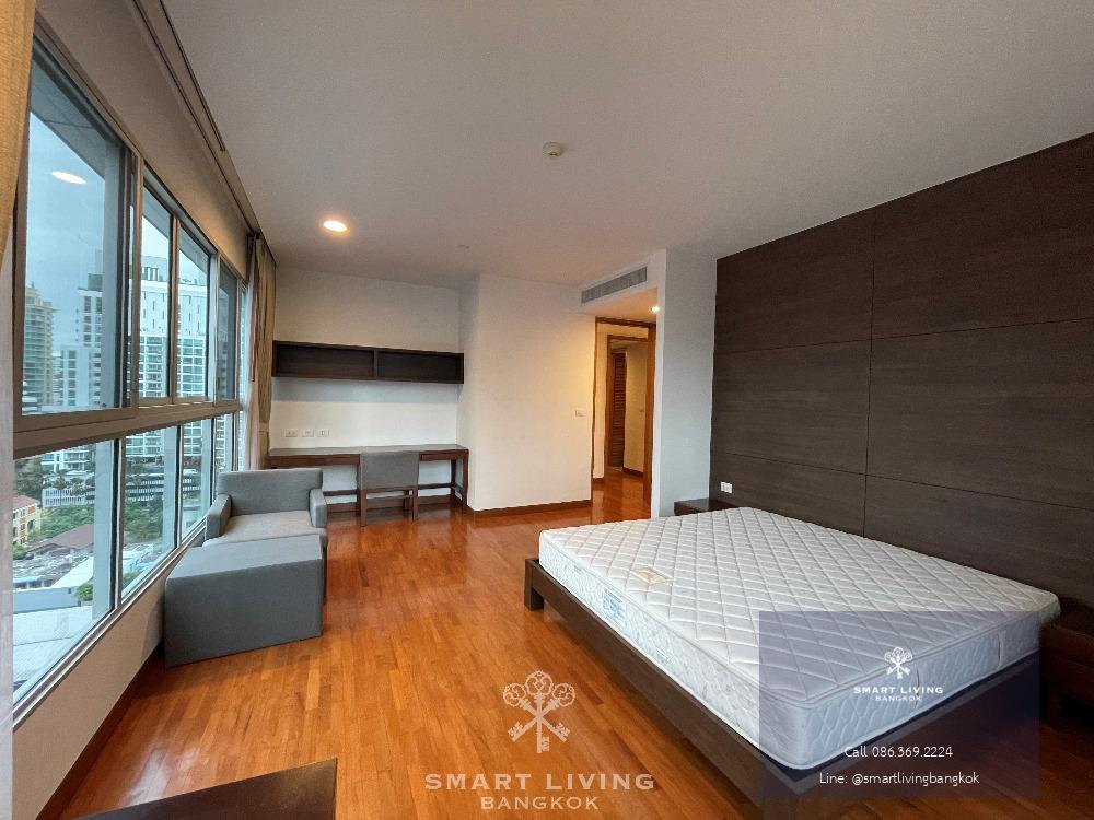 Huge space 3bed with fully equipped appliances, near BTS Asoke, only @105K!