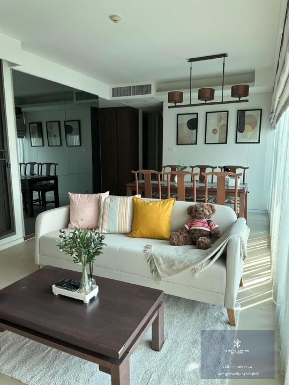 📢👇Low rise PENTHOUSE unit for rent, 3 beds DUPLEX located in Em district area, convenient for traveling Sukhumvit and Petchaburi street , nice decoration, fully furnished, ready to move in