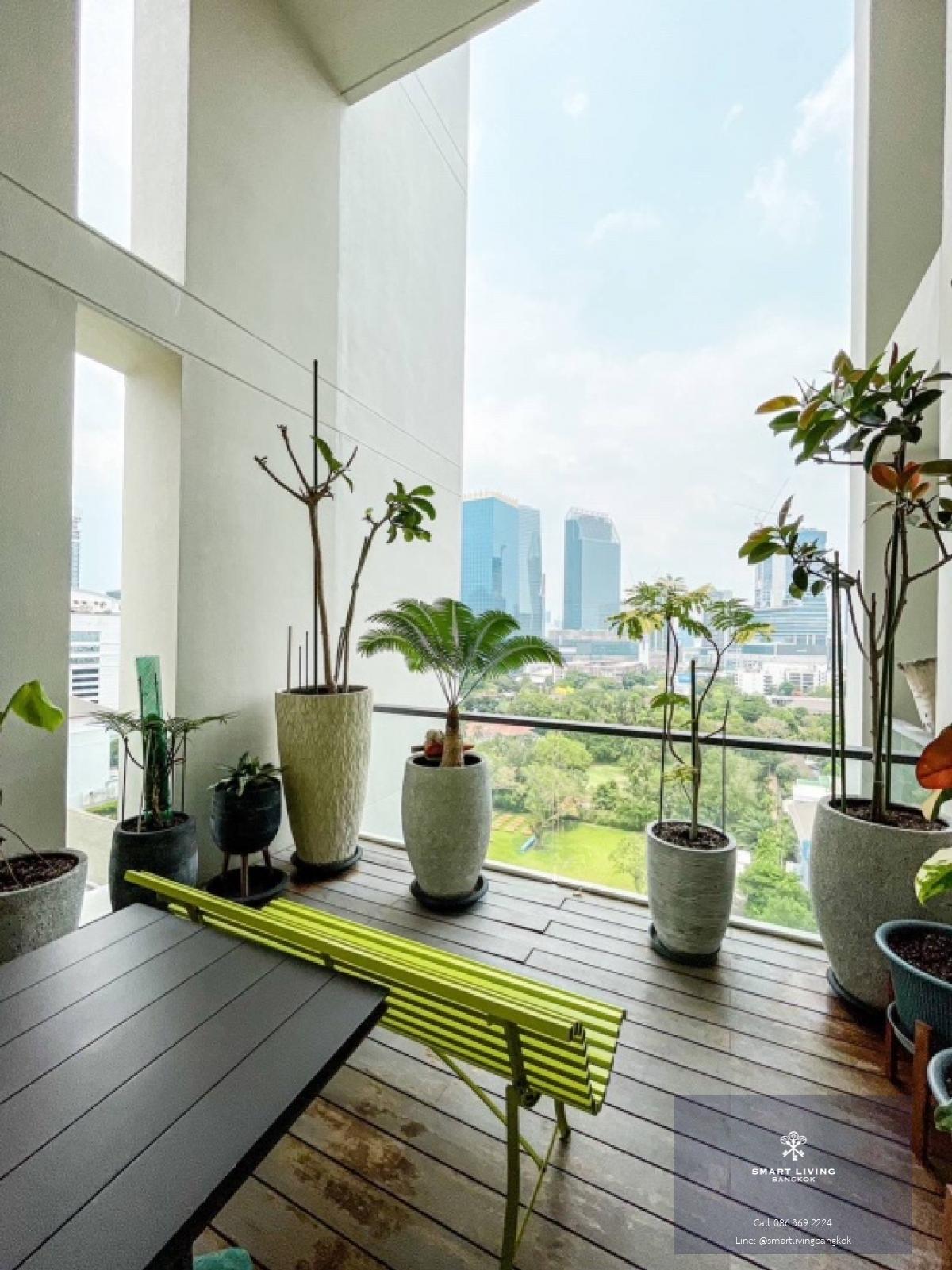 📢👇 Rare item  Luxury penthouse duplex, private lift, spacious living room , unblocked view, located in Sathorn, next to Sukhothai Hotel. There are three exits: one to Soi Suan Phlu , Soi Nanta(Sathon 1),  Sukhothai hotel ( south Sathon ), conceige serv