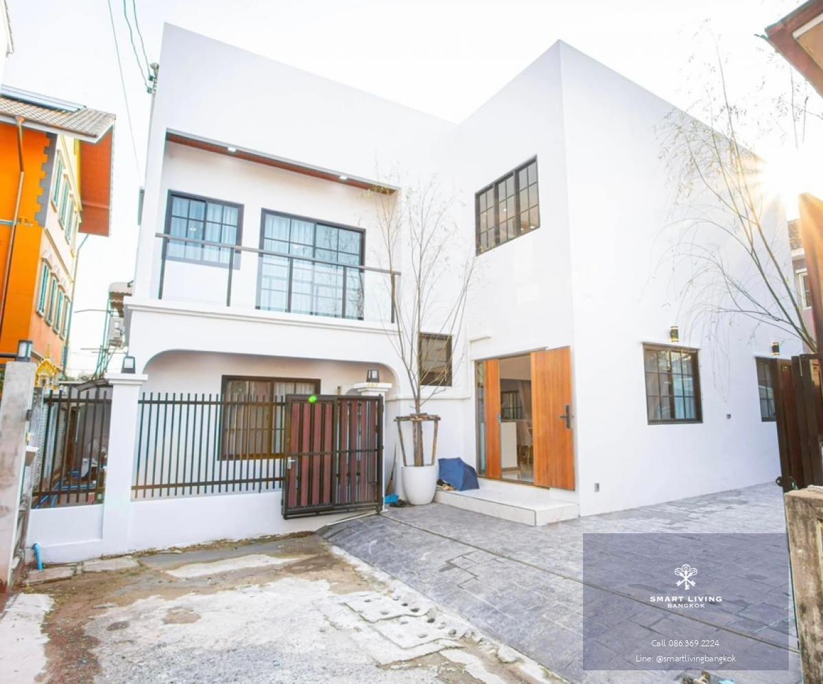 📢👇 New Modern  Luxury Single House in Huai kwang, near many international schools, shopping malls and restaurants