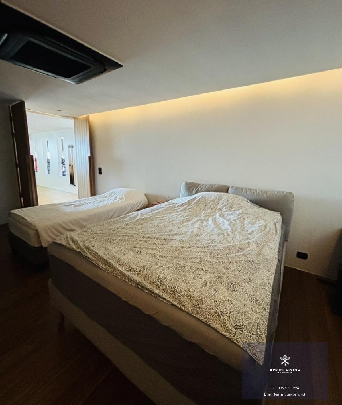 📢👇 Loft Style Duplex at The Habitat Condominium Sukhumvit 53, fully renovated