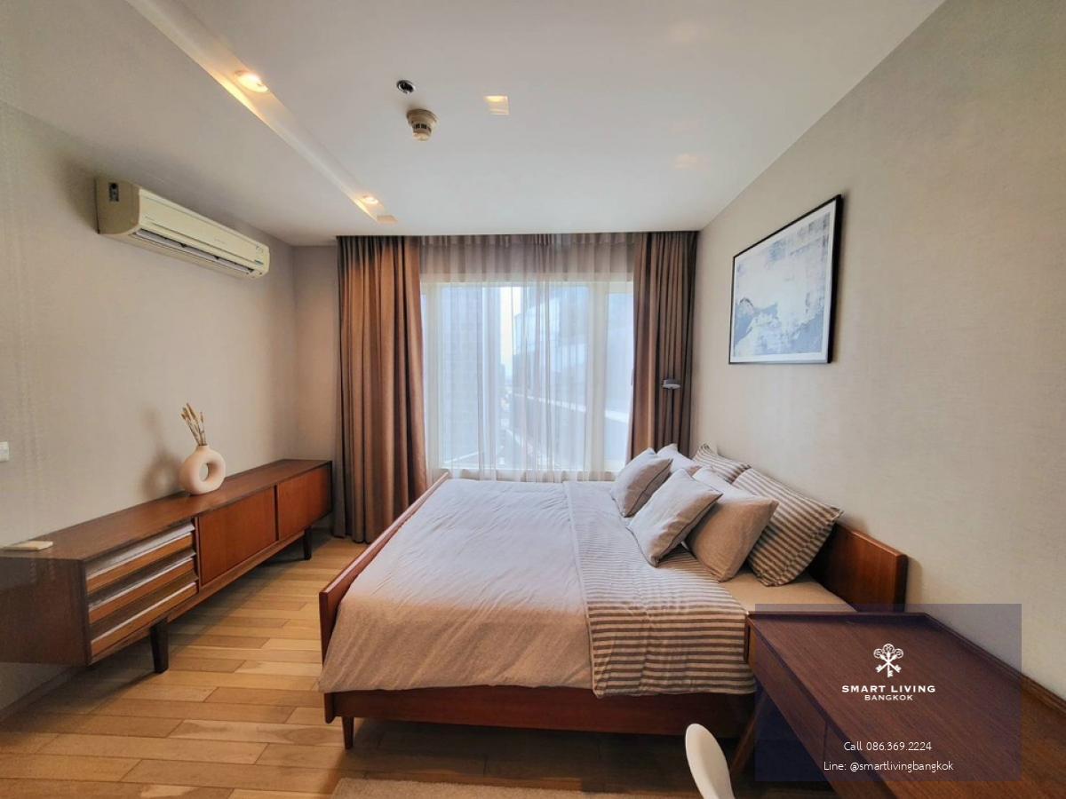 📢👇Good deal, good location in Thonglor, city view, fully furnished, All amenities within walking distance: Community Malls, Starbucks, 7-11 (right next door), restaurants. Very convenient for car access from both Sukhumvit road and Soi 38. ready to move i