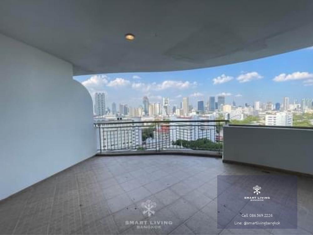 📢👇Renting this huge size unit , partly furnished , big balcony, unblocked view near Sathorn area, quiet and peaceful place to live in good compound