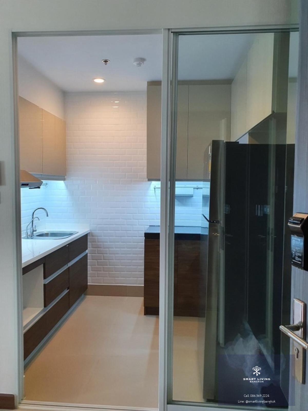 📢👇Reasonable and worth price for living or investing at Supalai Elite Phayathai , high-end condo located in great location next to Si Ayutthaya Road where connected to many important business roads, facing north side, the best location in the building no